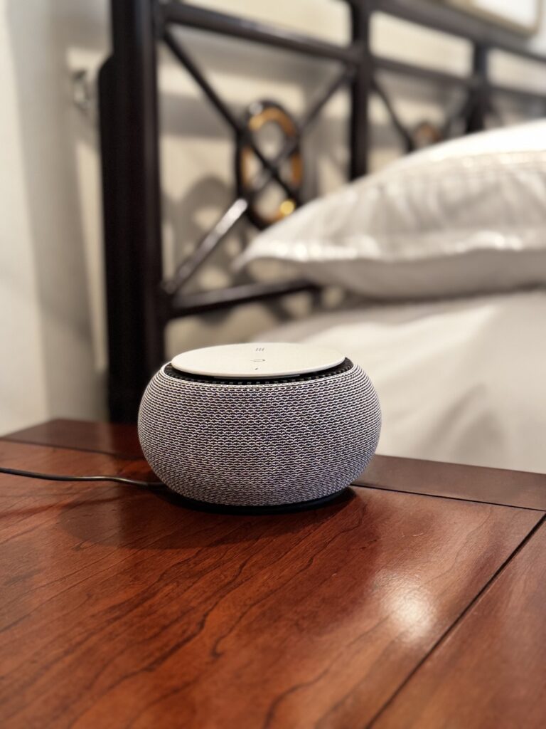 Snooz white noise machine review Snooz white noise machine review